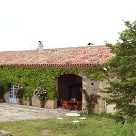 Les Roses D'autan Holiday home